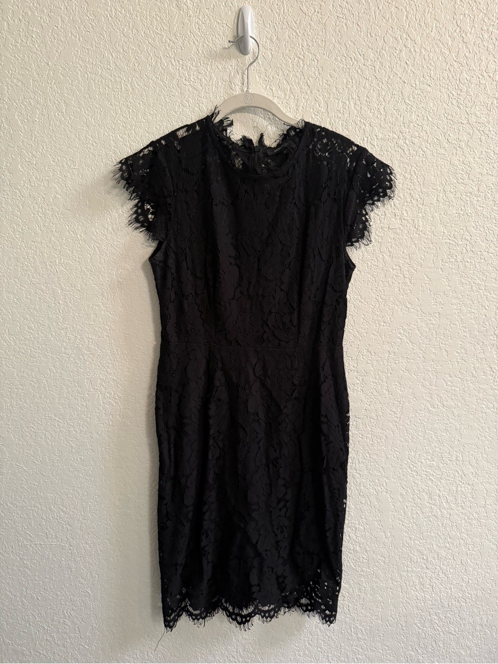Black Lace Cap-Sleeve Sheath Dress